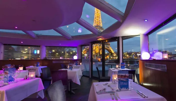 VIP Paris Yacht Hotel